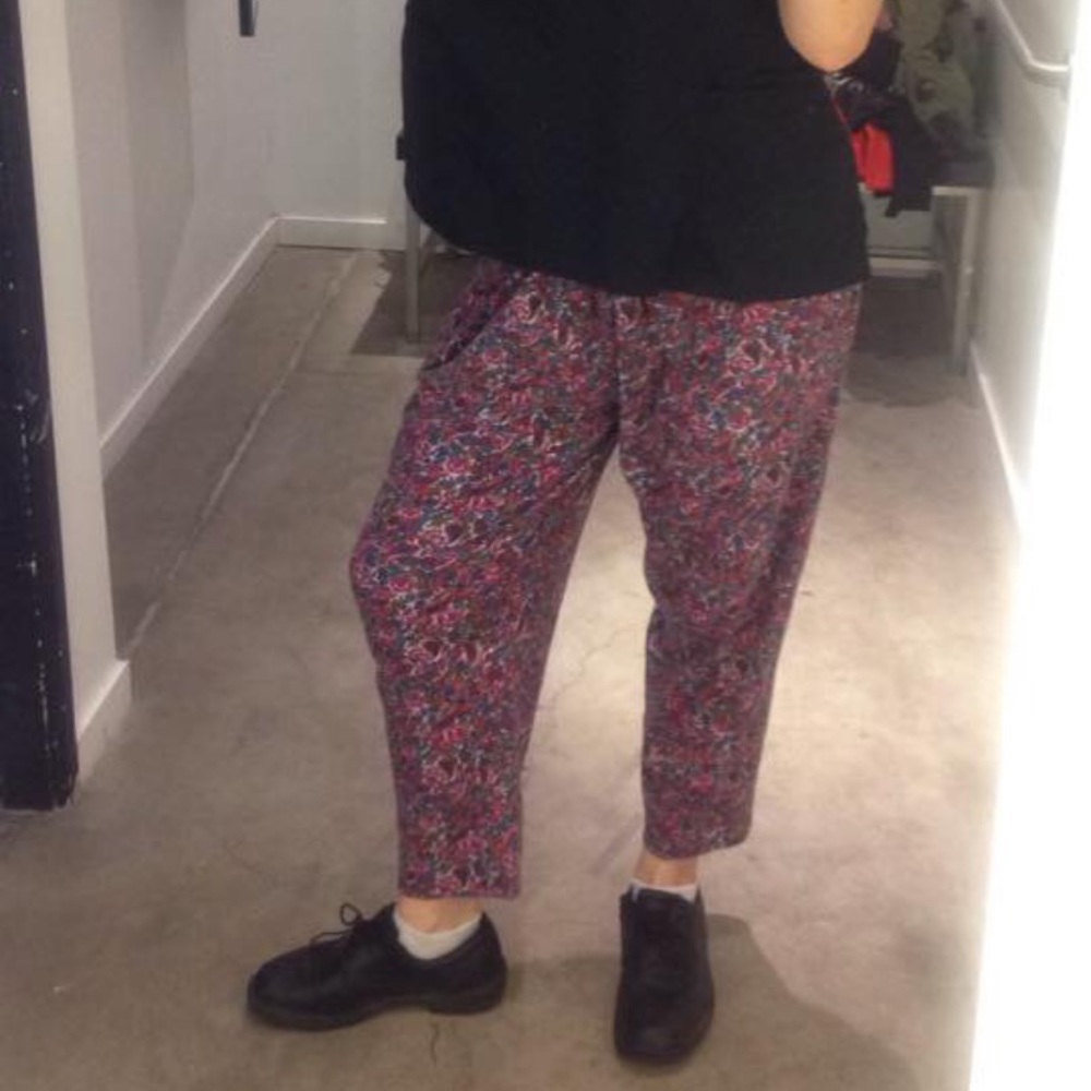 HANDMADE VINTAGE Pleated Comfortable Floral Pants